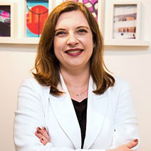 Dra. Cristiane Dal Magro